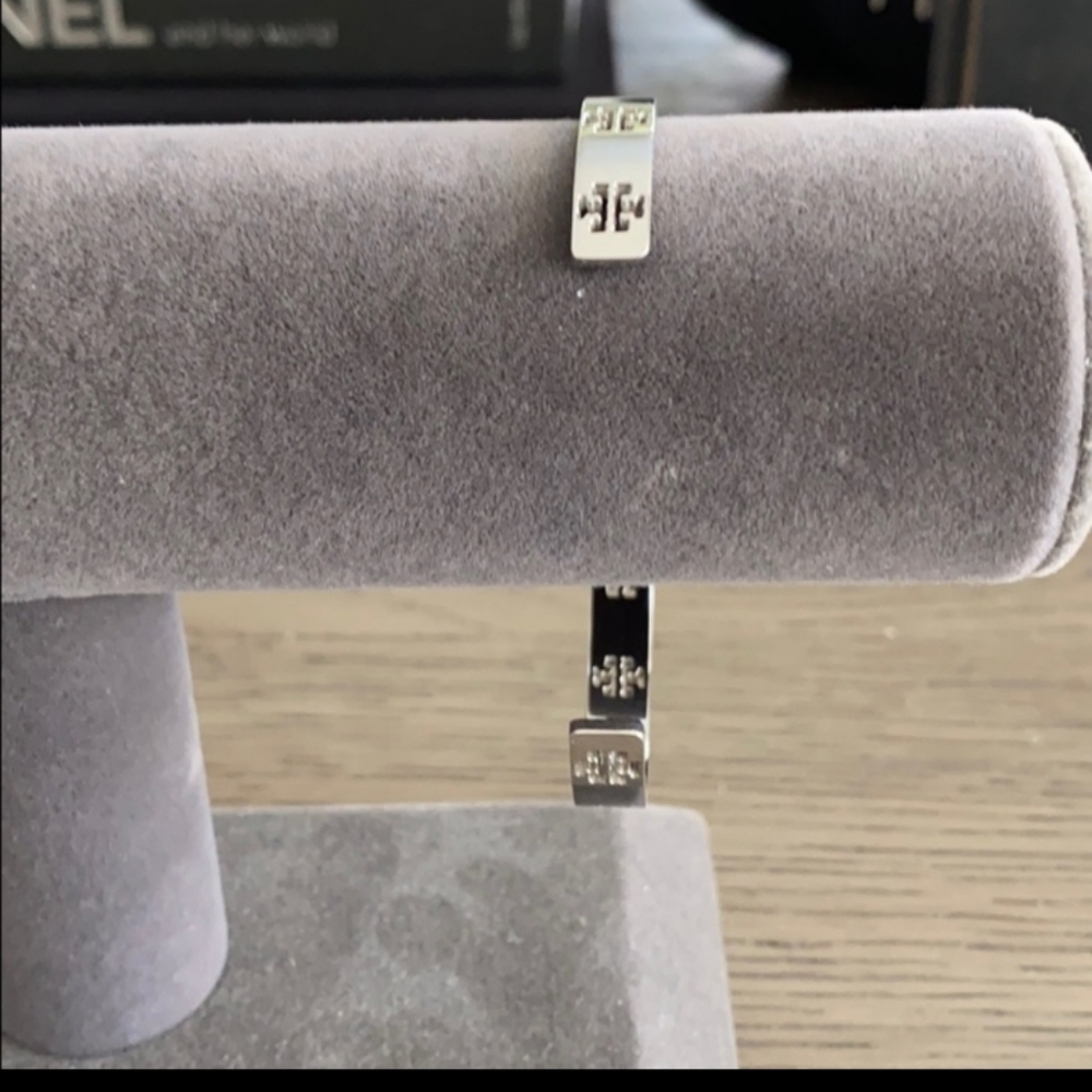 Tory Burch Cuff - Picture 5 of 10